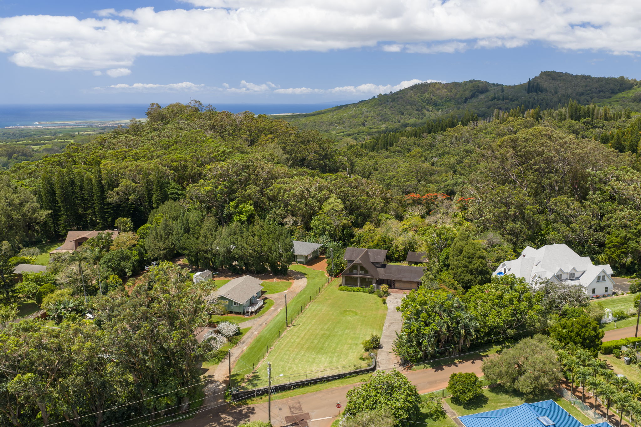 5201 Puuwai Road Kalaheo, HI 96741 - Photo 3 of 28