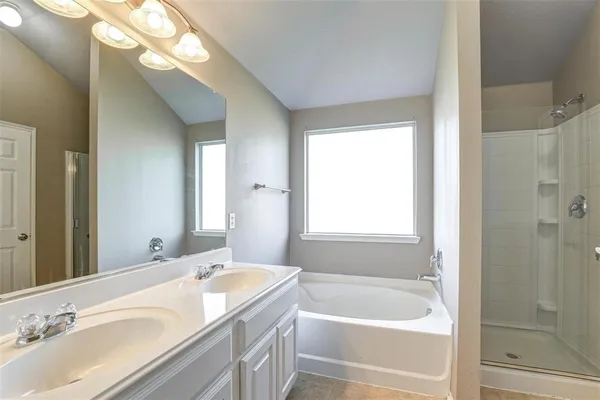 $1,795 | 1245 Barrel Run, Fort Worth, TX 76052