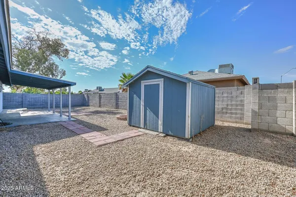 $385,000 | 4235 West Aster Drive, Phoenix, AZ 85029