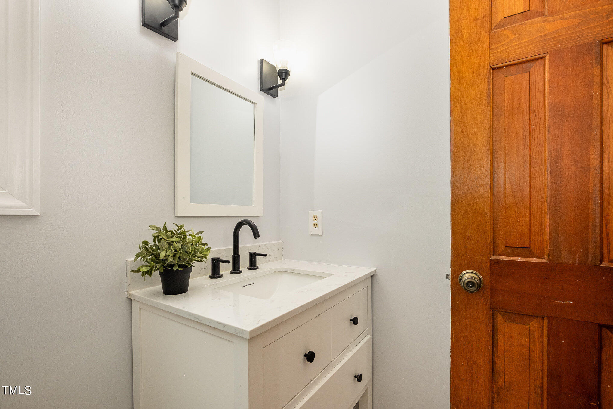 11313 Derby Lane Raleigh, NC 27613 - Photo 15 of 25 013_dscf1586-edit