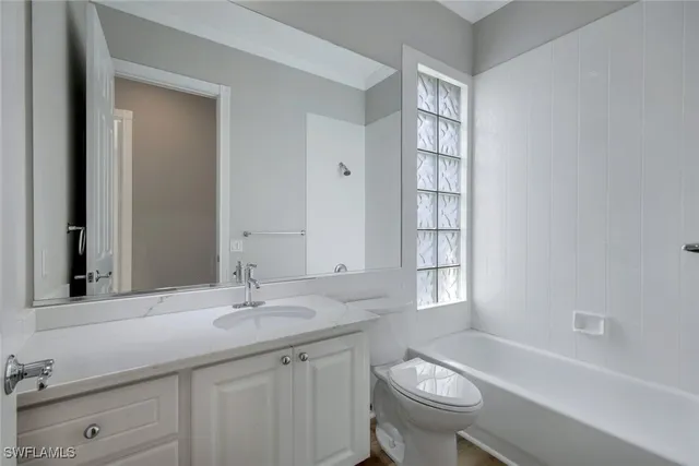 $749,900 | 4048 Trinidad Way, Naples, FL 34119