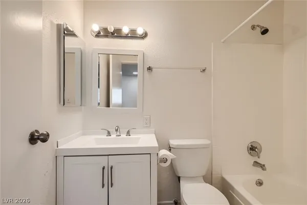 $1,695 | 4820 Marnell Drive, Las Vegas, NV 89121