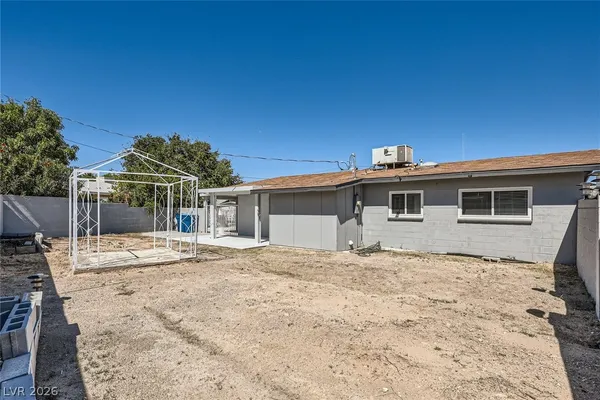 $1,695 | 4820 Marnell Drive, Las Vegas, NV 89121