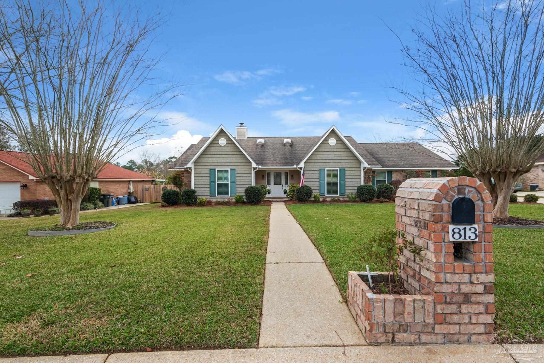 813 Copper Ridge Drive Cantonment, FL 32533 - Photo 5 of 45 Gallery Image 5