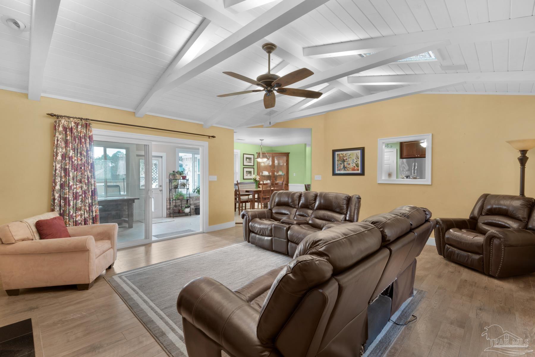 813 Copper Ridge Drive Cantonment, FL 32533 - Photo 10 of 45 Gallery Image 10