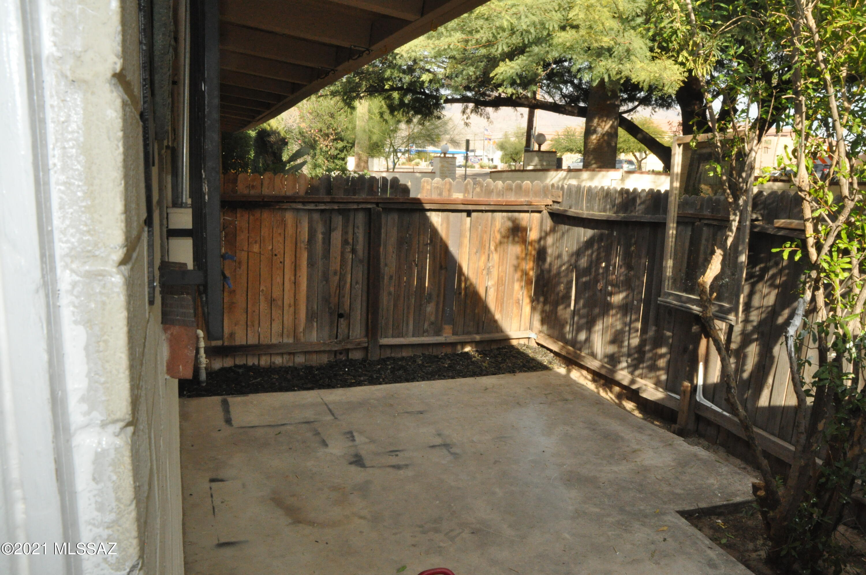 5901 North Oracle Road, Unit 2 Tucson, AZ 85704 - Photo 8 of 19