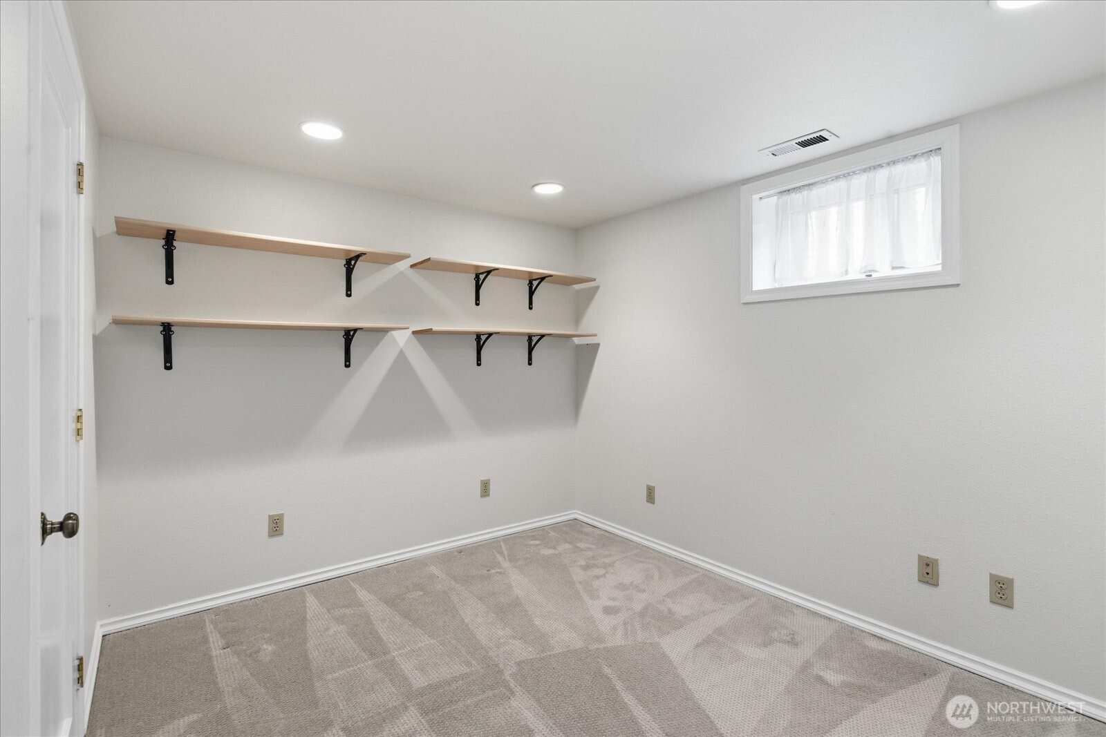 3514 Southwest Manning Street Seattle, WA 98126 - Photo 18 of 26