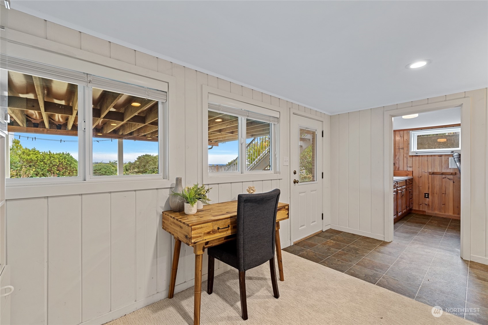 4113 Southwest 109th Street Seattle, WA 98146 - Photo 28 of 40 Gallery Image 28