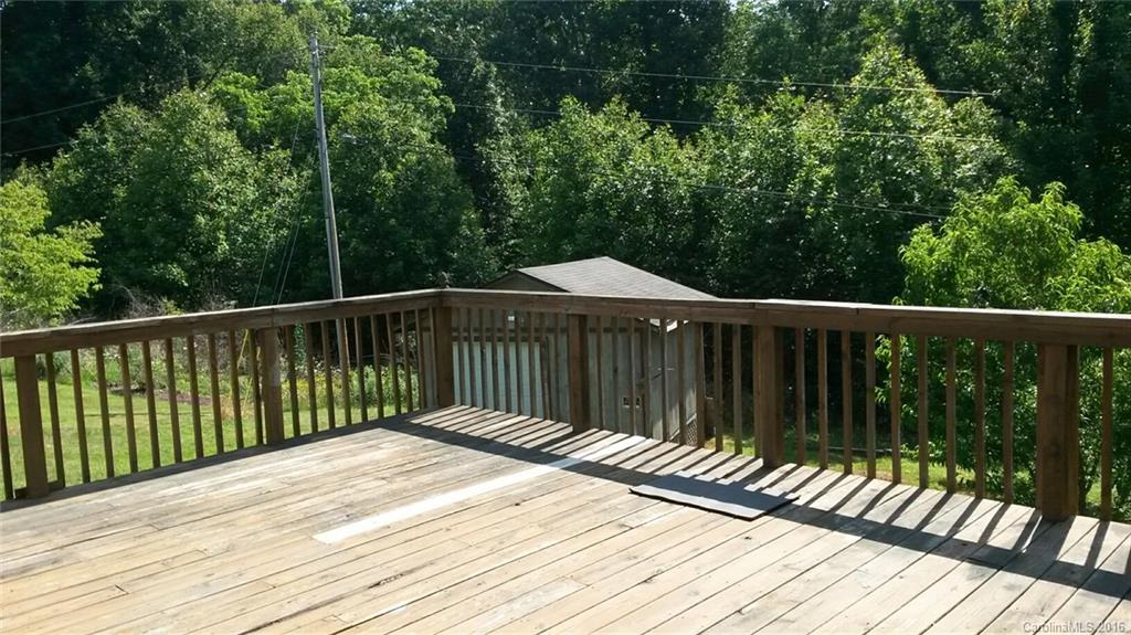 88 Austin Road, Unit 7 Clyde, NC 28721 - Photo 14 of 18