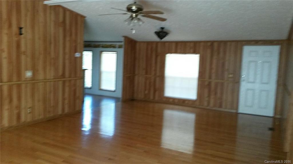 88 Austin Road, Unit 7 Clyde, NC 28721 - Photo 3 of 18