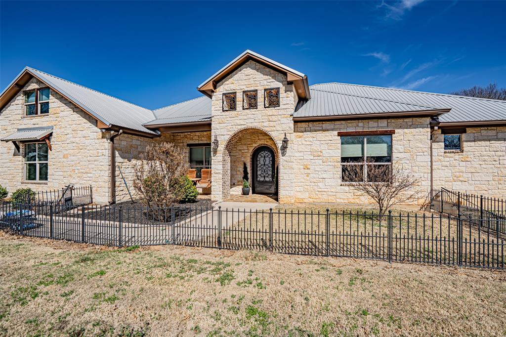 3250 Neri Road Granbury, TX 76048 - Photo 5 of 36