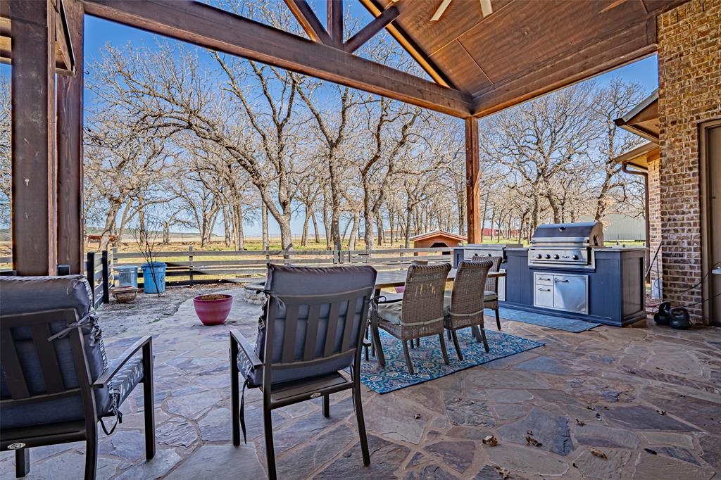 3250 Neri Road Granbury, TX 76048 - Photo 8 of 36