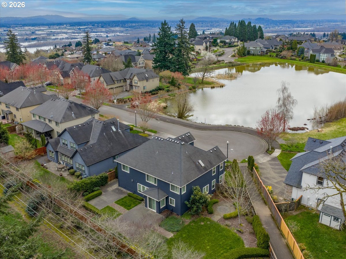 2520 Northwest 12th Circle Camas, WA 98607 - Photo 2 of 48