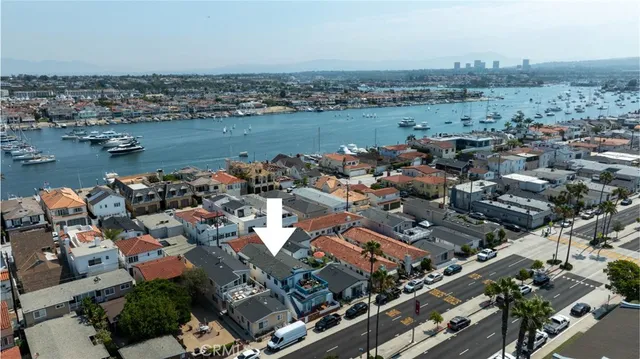 $4,200,000 | 1324 West Balboa Boulevard, Newport Beach, CA 92661