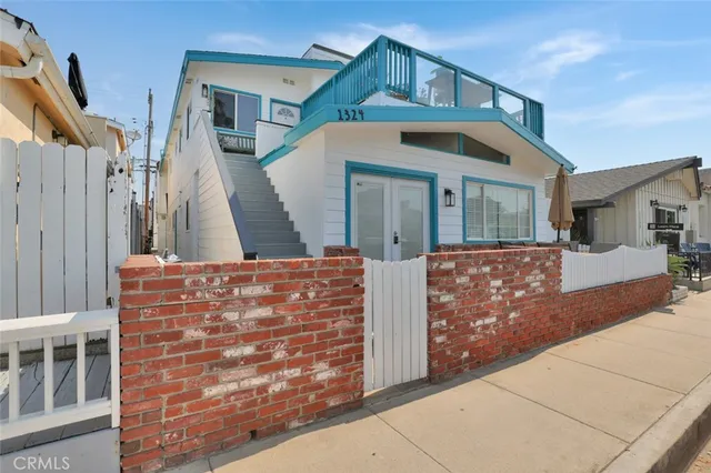 $4,200,000 | 1324 West Balboa Boulevard, Newport Beach, CA 92661