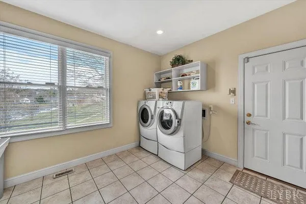 $2,200,000 | 95 Marvin Gardens Drive, Moneta, VA 24121