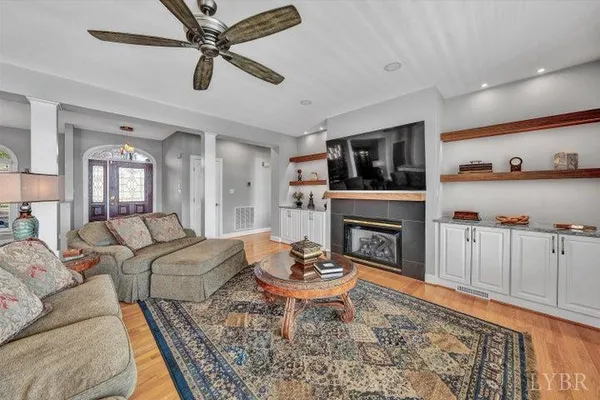 $2,200,000 | 95 Marvin Gardens Drive, Moneta, VA 24121