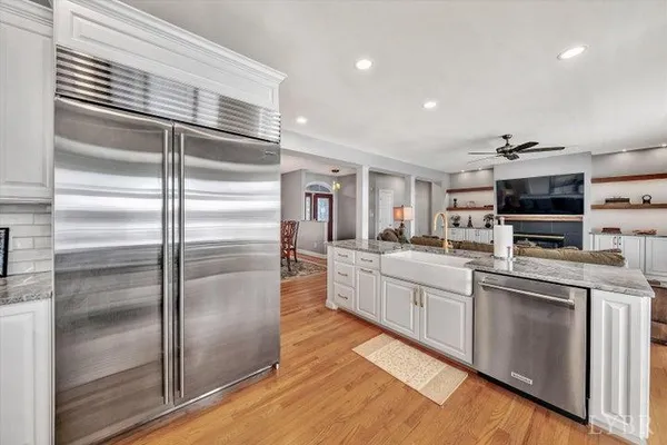 $2,200,000 | 95 Marvin Gardens Drive, Moneta, VA 24121
