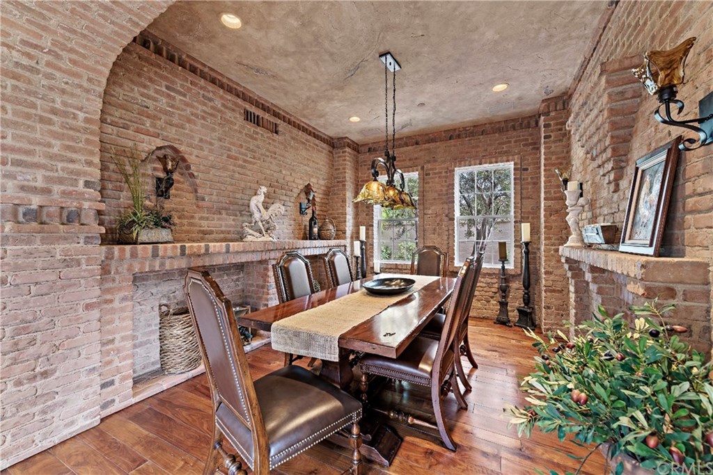 18 Calle Pacifica San Clemente, CA 92673 - Photo 12 of 75