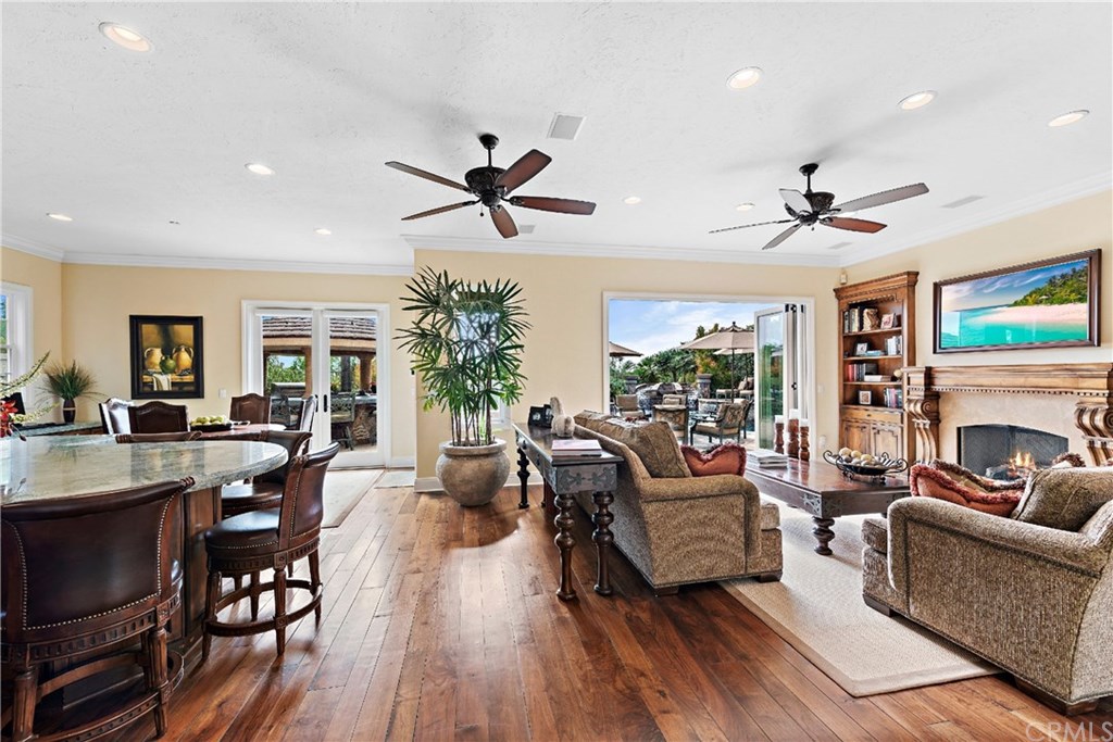 18 Calle Pacifica San Clemente, CA 92673 - Photo 13 of 75