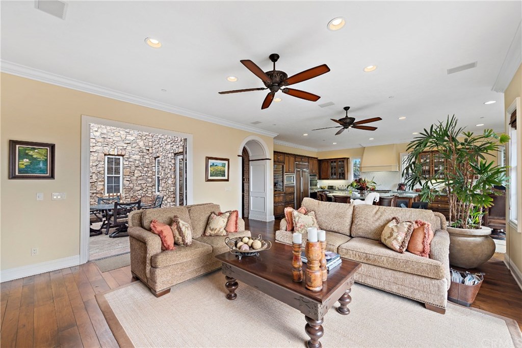 18 Calle Pacifica San Clemente, CA 92673 - Photo 17 of 75