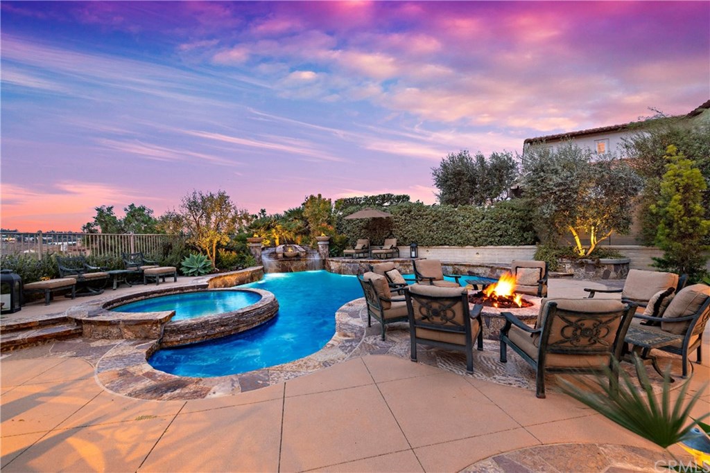 18 Calle Pacifica San Clemente, CA 92673 - Photo 32 of 75