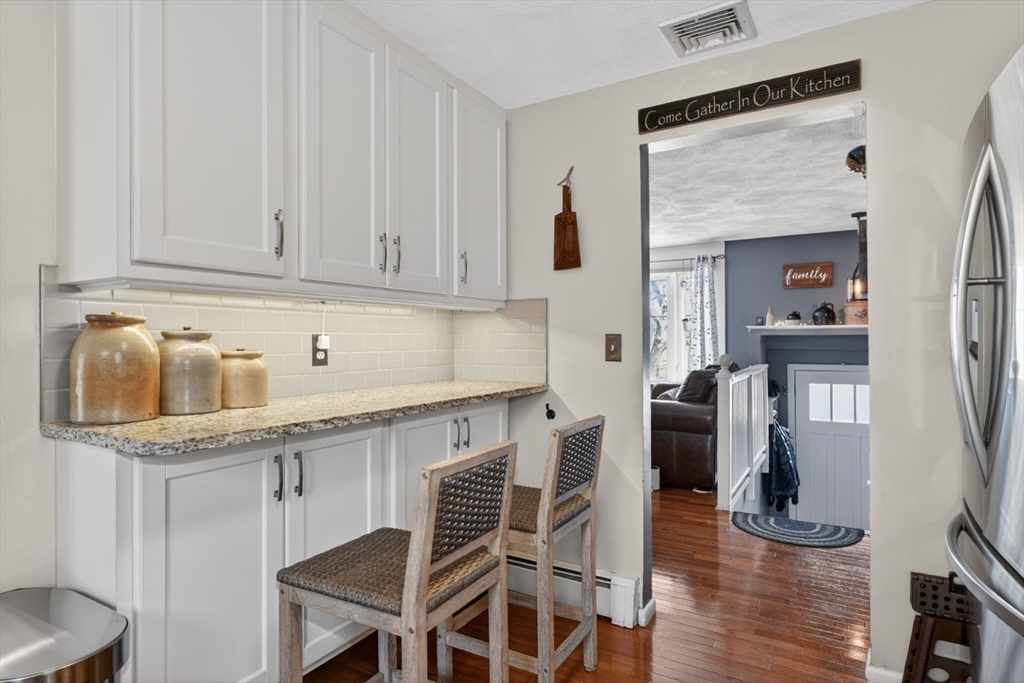 84 Ridge Road Northborough, MA 01532 - Photo 7 of 36 Gallery Image 7