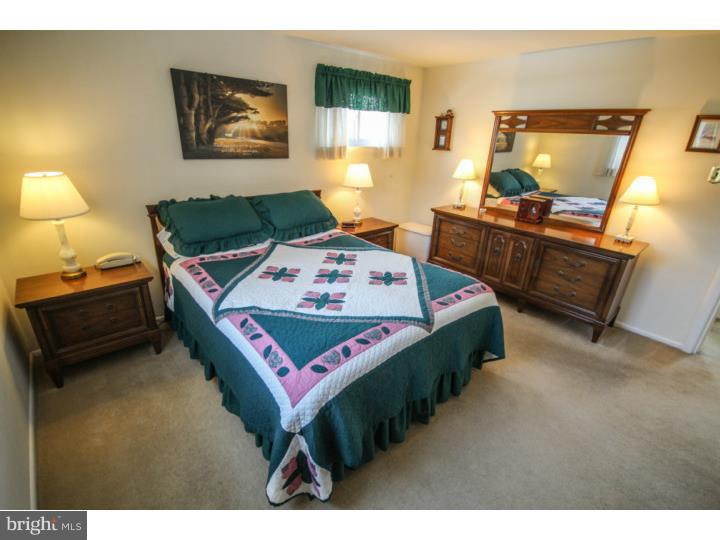 1571 Deer Run Road Warminster, PA 18974 - Photo 15 of 25 Bedroom - Main