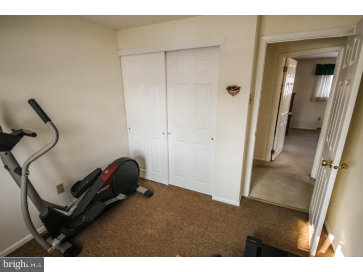 1571 Deer Run Road Warminster, PA 18974 - Photo 20 of 25 Bedroom 3
