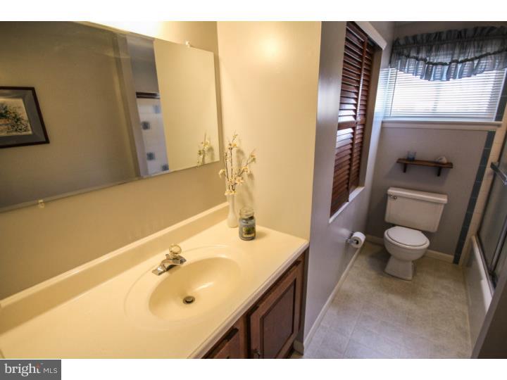1571 Deer Run Road Warminster, PA 18974 - Photo 21 of 25 Bathroom