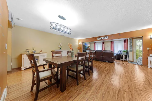 $280,000 | 1128 Highland Avenue, Northfield, MN 55057