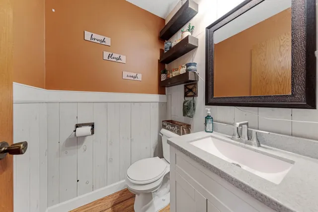 $290,000 | 1128 Highland Avenue, Northfield, MN 55057