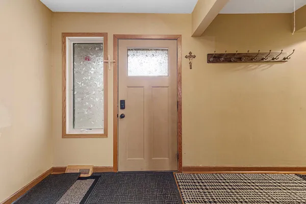 $280,000 | 1128 Highland Avenue, Northfield, MN 55057