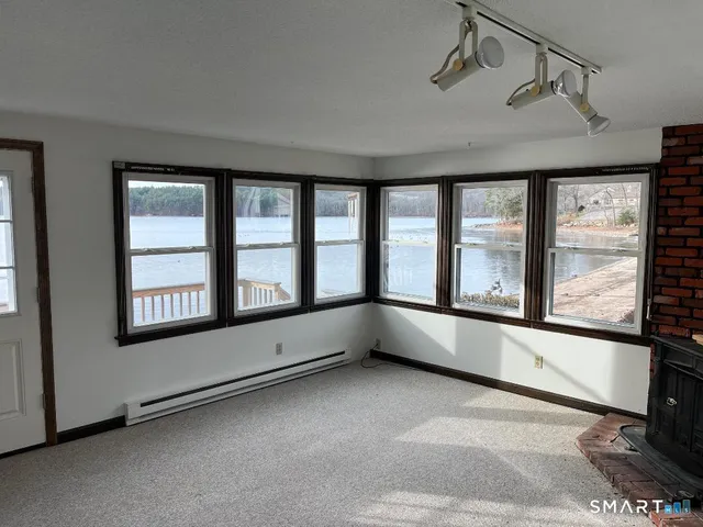 $2,200 | 71 Ellington Road, Tolland, CT 06084