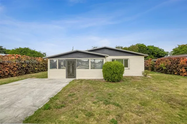 $449,900 | 746 Northwest 3rd Street, Florida City, FL 33034