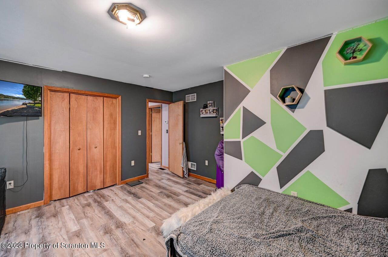 4156 Romeo Road Tobyhanna, PA 18466 - Photo 25 of 46 a view of an entryway