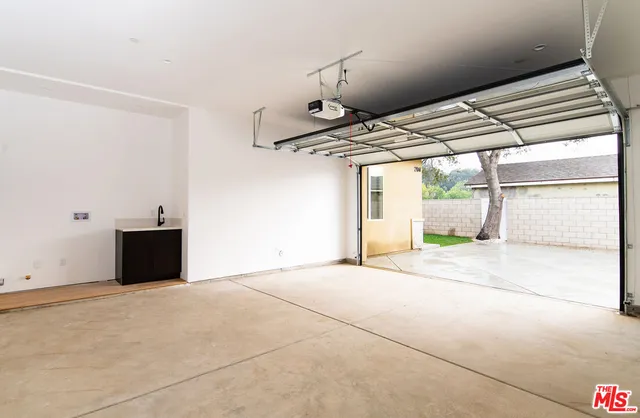 a view of a room with shelf