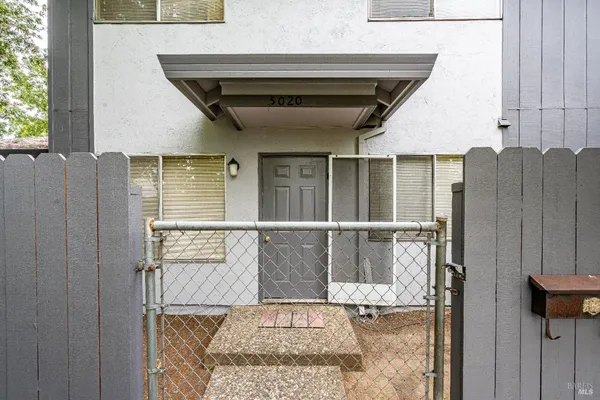 a view of an entryway