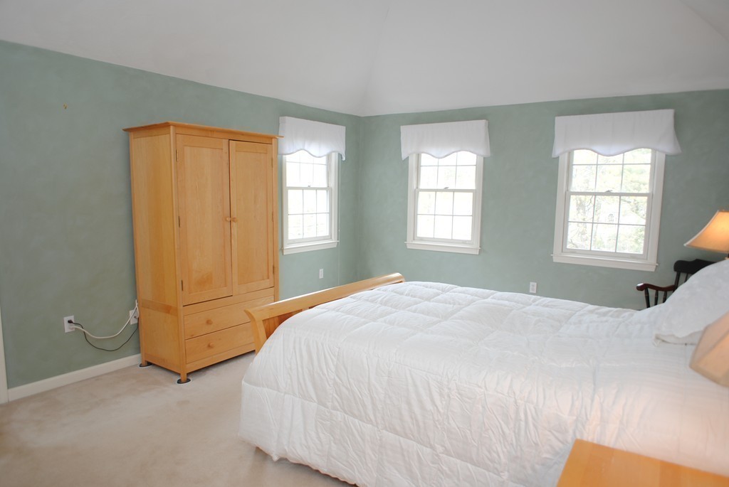 9 Willis Road Sudbury, MA 01776 - Photo 16 of 27 Gallery Image 16