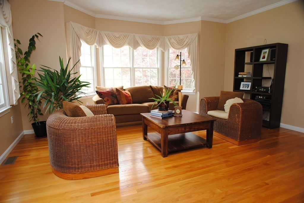 9 Willis Road Sudbury, MA 01776 - Photo 9 of 27 Gallery Image 9