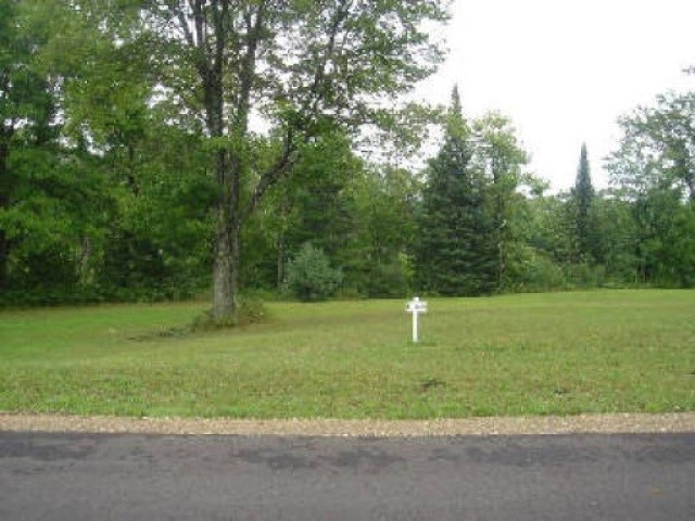 30 Red Pine Ridge Harrison, MI 48625 - Photo 1 of 2