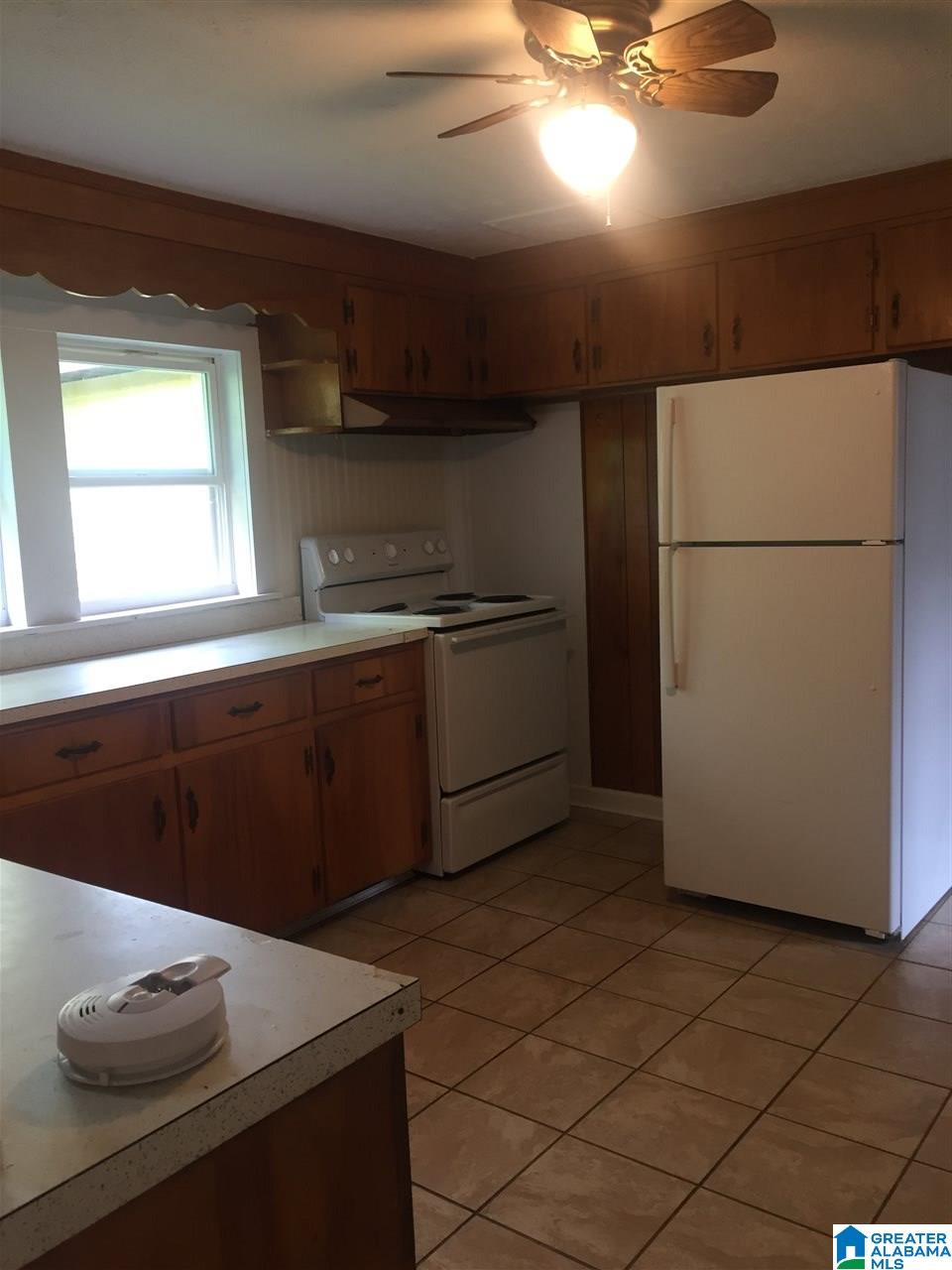 202 Central Avenue Oneonta, AL 35121 - Photo 14 of 23
