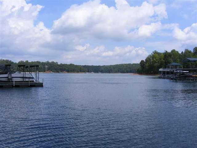 588 Reed Creek Point Hartwell, GA 30643 - Photo 14 of 18