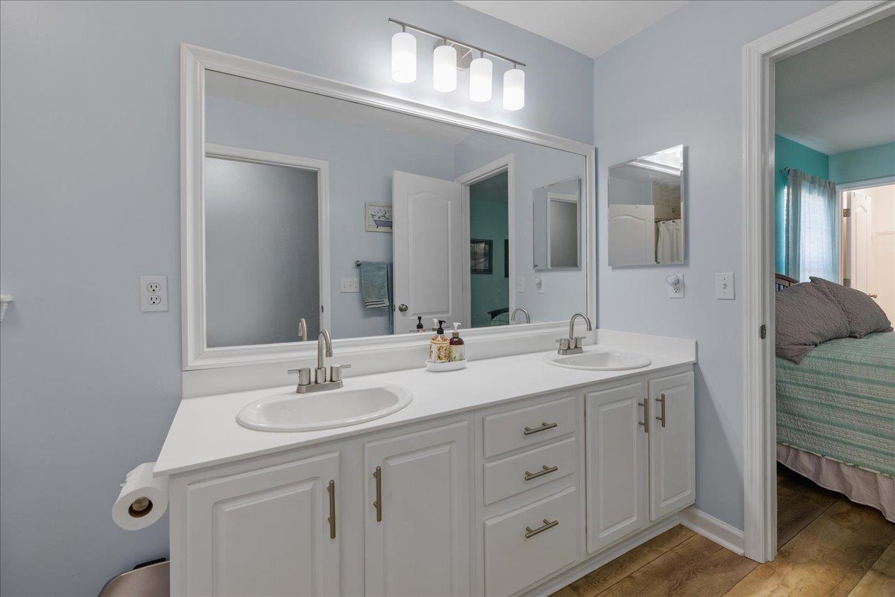 8086 Ronds Pointe Court Tallahassee, FL 32312 - Photo 16 of 41 Gallery Image 16