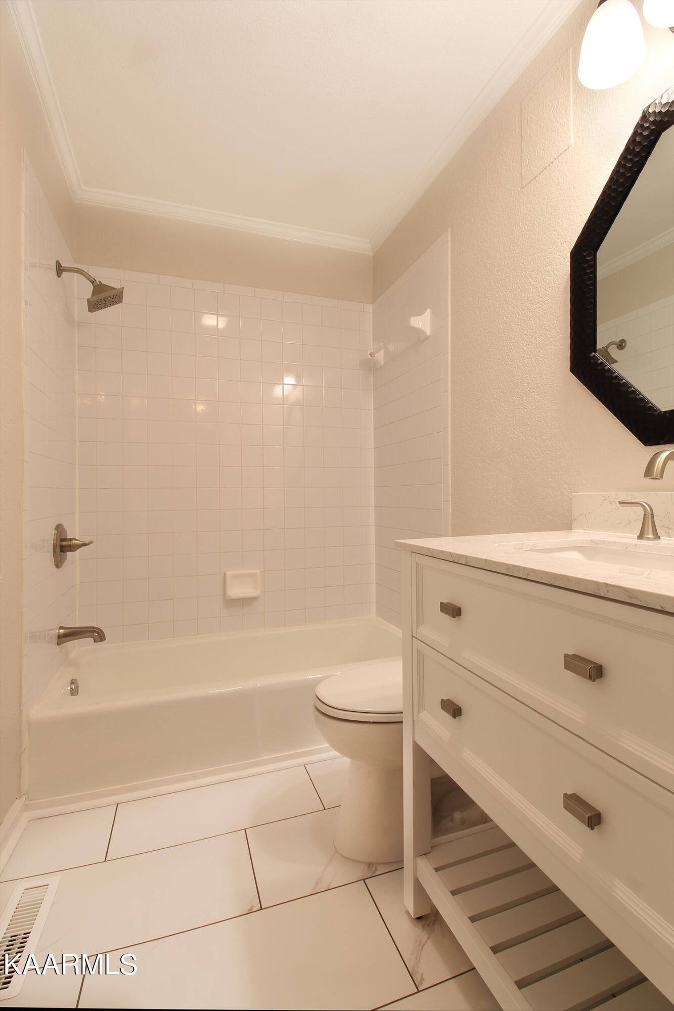 8964 Maple Ridge Lane Knoxville, TN 37923 - Photo 15 of 34 Gallery Image 15