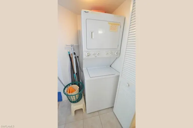 a bathroom with a sink and toilet