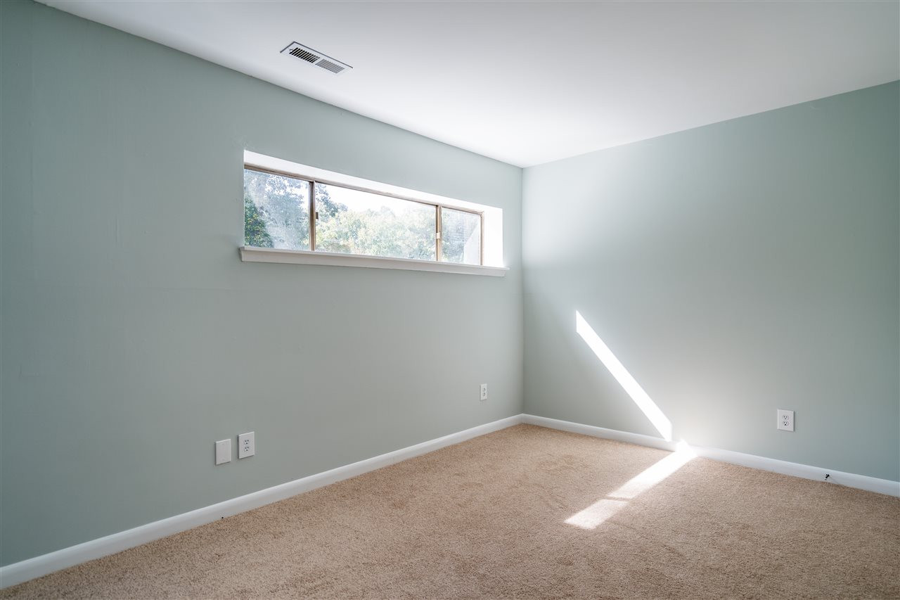 528 Pine Ridge Place Raleigh, NC 27609 - Photo 12 of 25 Photo 12