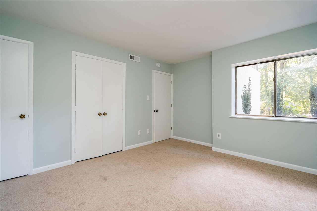 528 Pine Ridge Place Raleigh, NC 27609 - Photo 17 of 25 Photo 17
