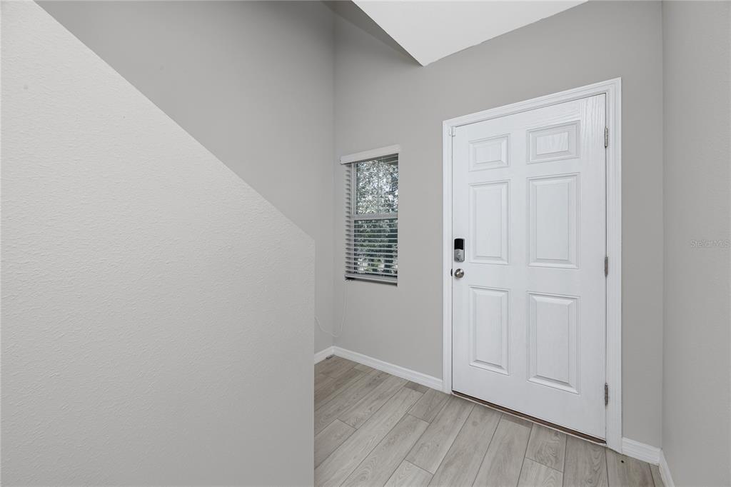 5556 Summer Sunset Drive Apollo Beach, FL 33572 - Photo 9 of 49