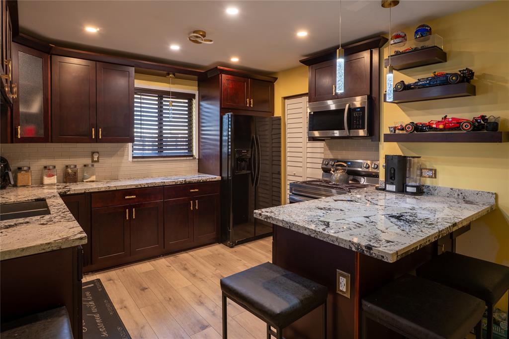 3167 Northwest 52nd Street Miami, FL 33142 - Photo 11 of 27